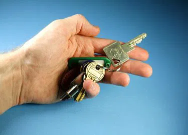 Aqua Locksmith Store Springfield, MA 413-296-1737 - 3-Locksmith-26-key-service